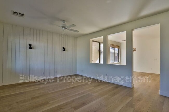 Building Photo - 2863 S Arroyo Ln