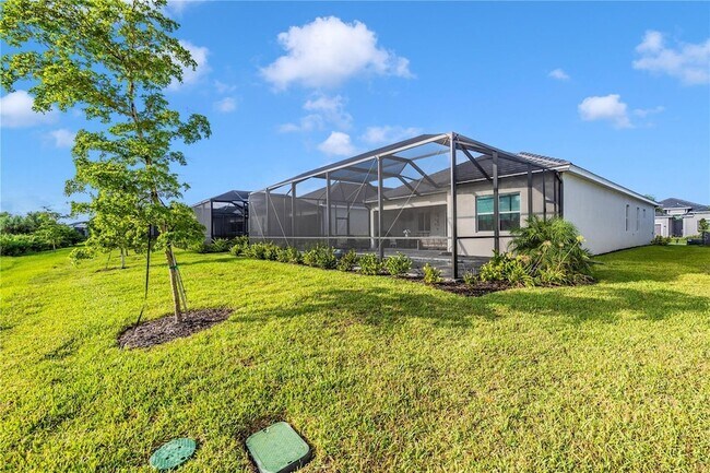 Building Photo - 17662 Santorini Ct