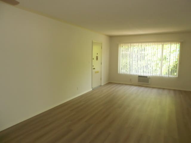 Building Photo - 1800 Selby Ave