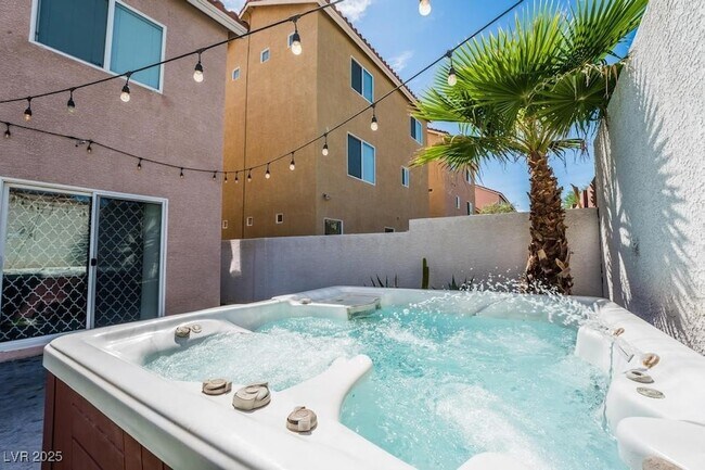 Building Photo - 6822 Cavatina Ave