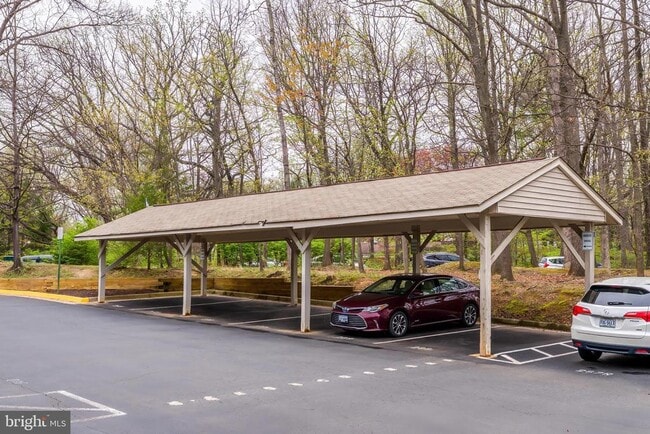 Building Photo - 1719 Ascot Way