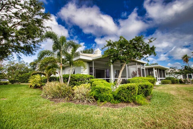 Building Photo - Seasonal Short-Term Villa at Augusta Villas in Plantation!