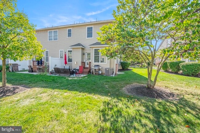 Building Photo - 911 Caralea Dr