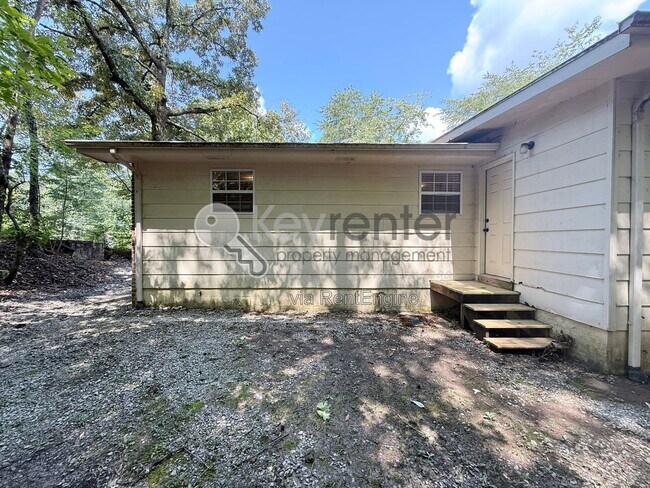 Building Photo - 5710 Moody Sawyer Rd