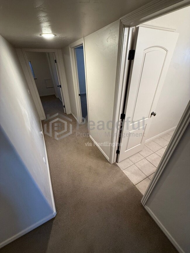 Building Photo - 5386 Emmeline Dr