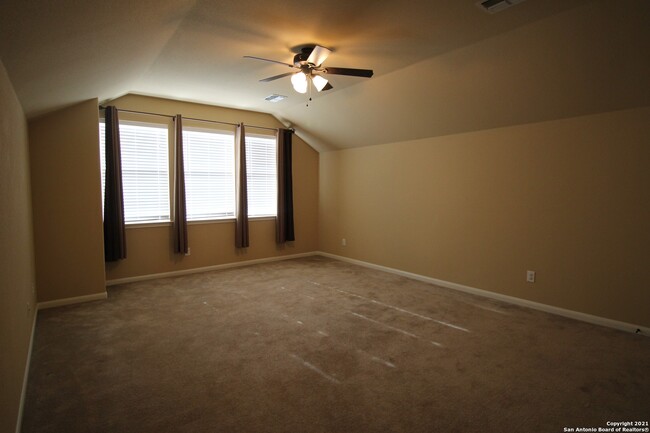 Building Photo - 398 Pecan Meadows