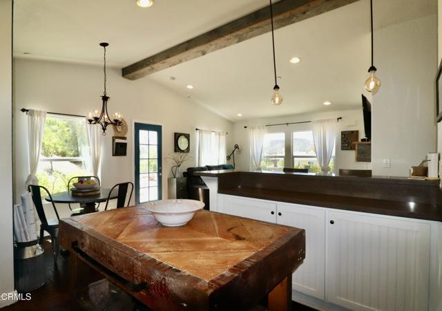 Building Photo - 88 Upper Lake Rd