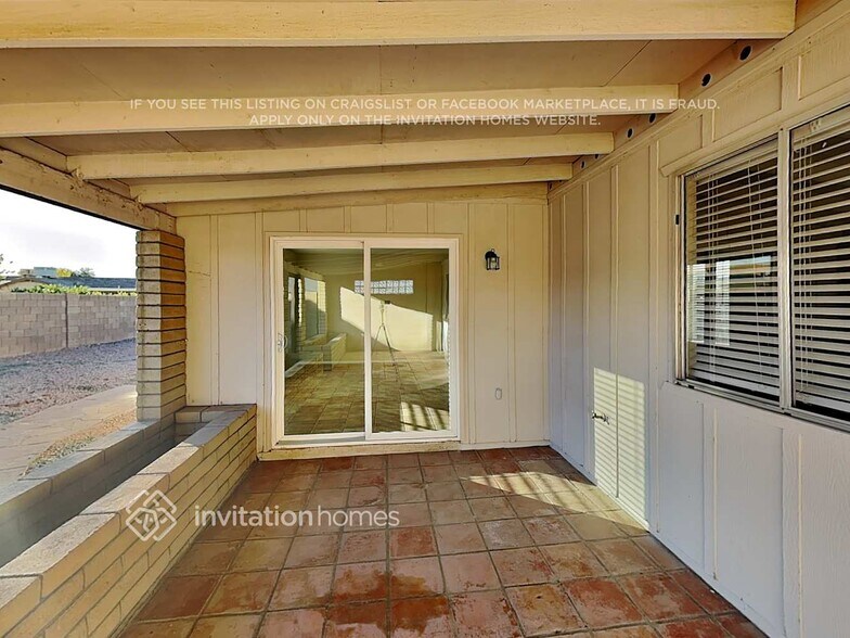 Building Photo - 6603 W Phelps Rd