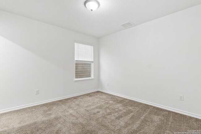 Building Photo - 3515 Sand Castle Wy