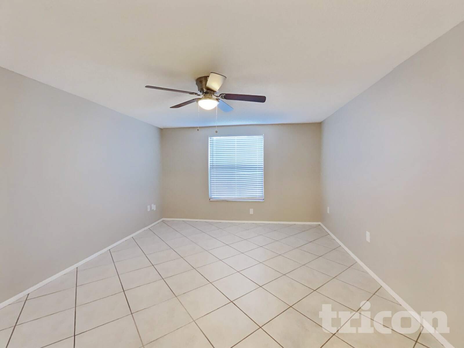 Building Photo - 6101 37th Ave W