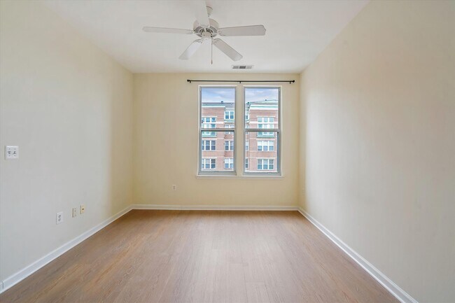 Building Photo - 12000 Market St