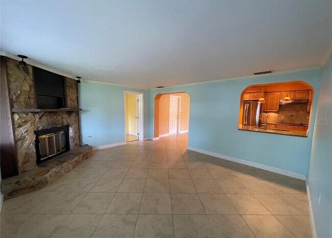 Building Photo - 6067 43rd Terrace N