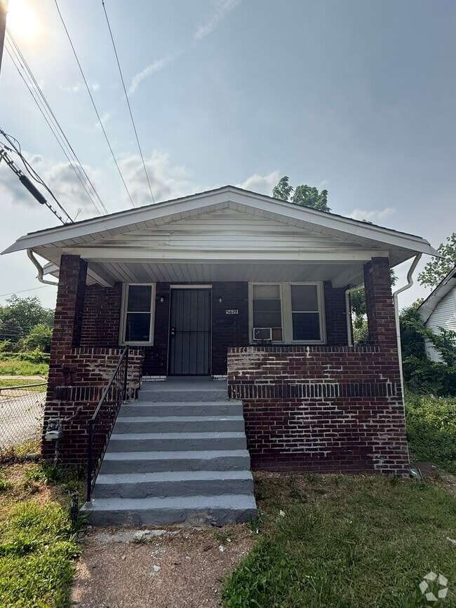 Building Photo - 5619 Park Ln
