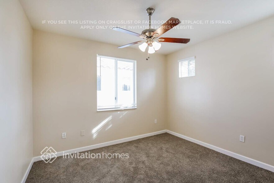 Building Photo - 15374 SW 141st Ct