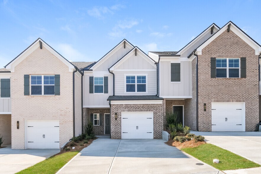Building Photo - 85 Basswood Ln