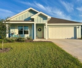 Building Photo - 211 Gray Owl Dr