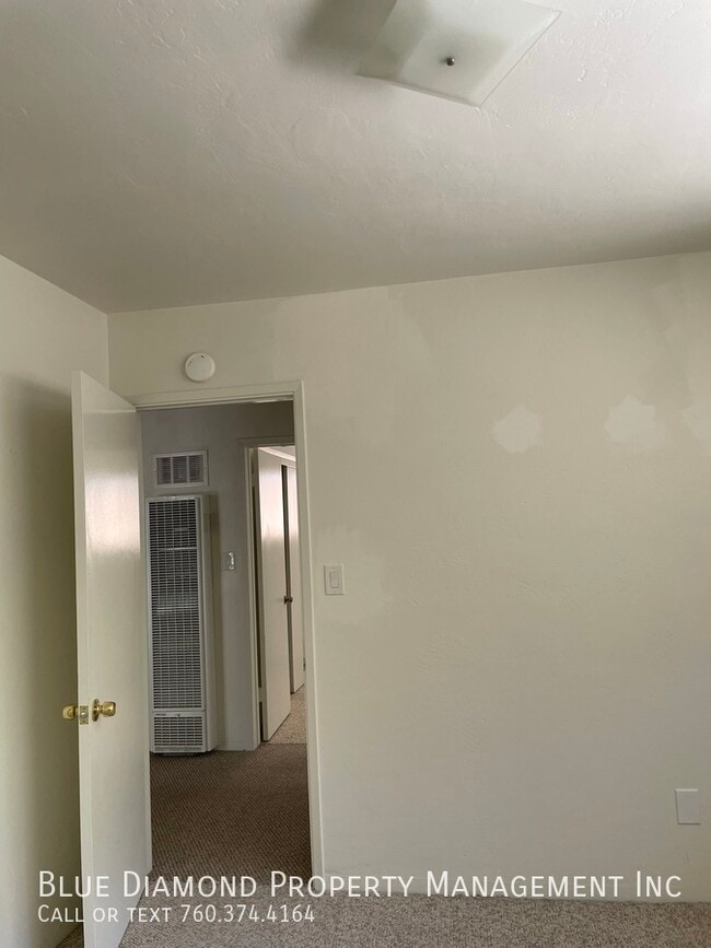 Building Photo - 2045 Edinburg-