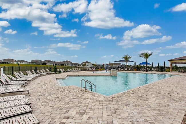 Building Photo - 7842 Syracuse Dr