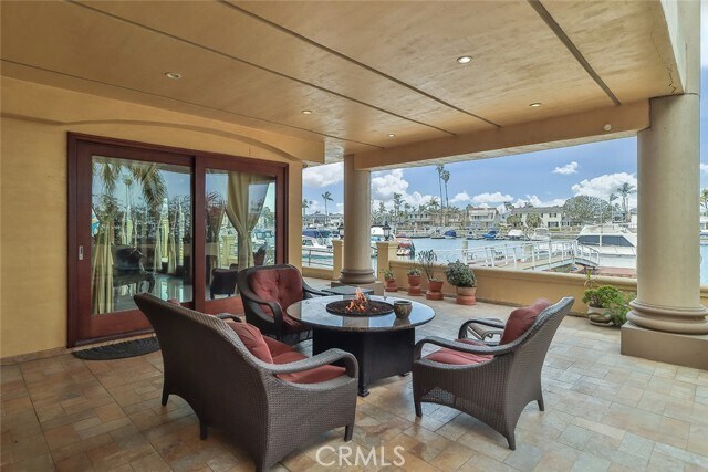 Building Photo - 5455 E Sorrento Dr