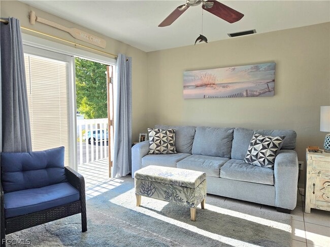 Building Photo - 3303 Prince Edward Island Cir