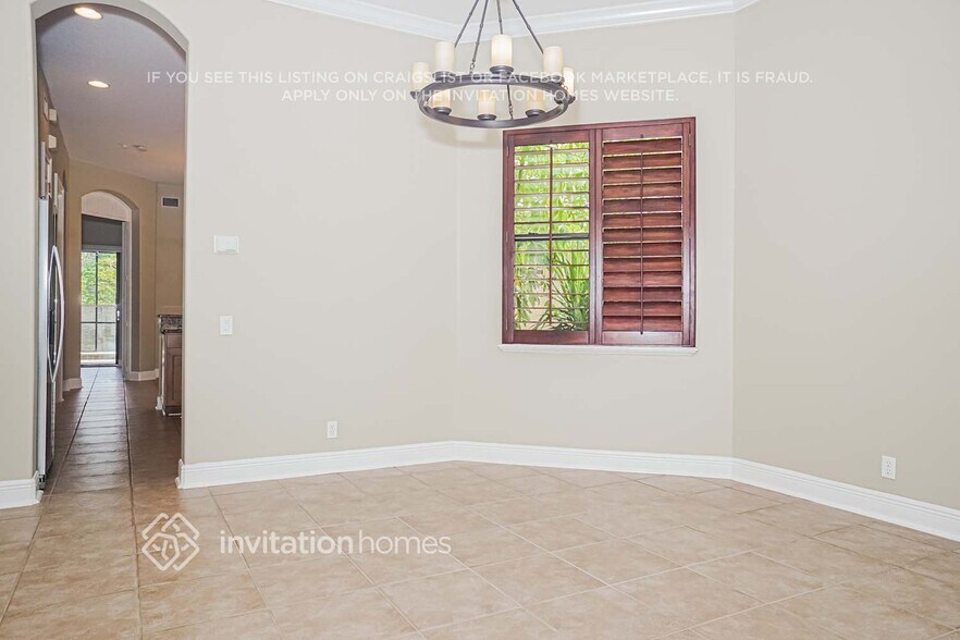 Building Photo - 6270 Parmeron Ln