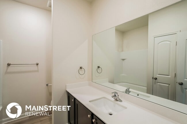 Building Photo - 120 Switchback Hl Rd