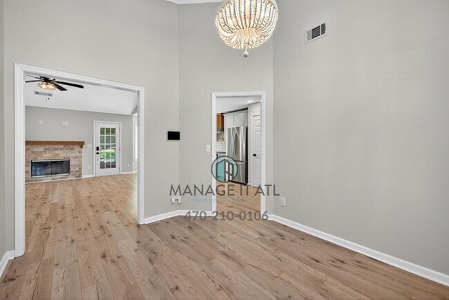 Building Photo - Meticulously maintained 3 Bedroom ranch ho...