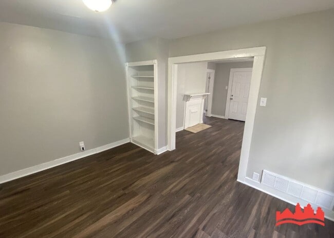 Building Photo - 2723 Supreme Ave