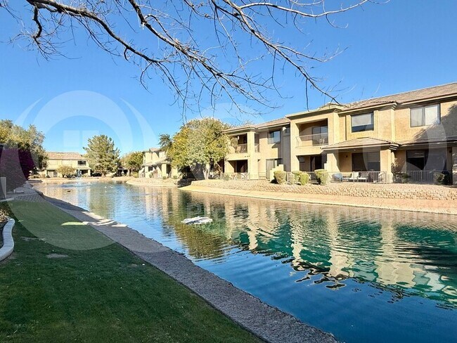 Building Photo - 705 W Queen Creek Rd