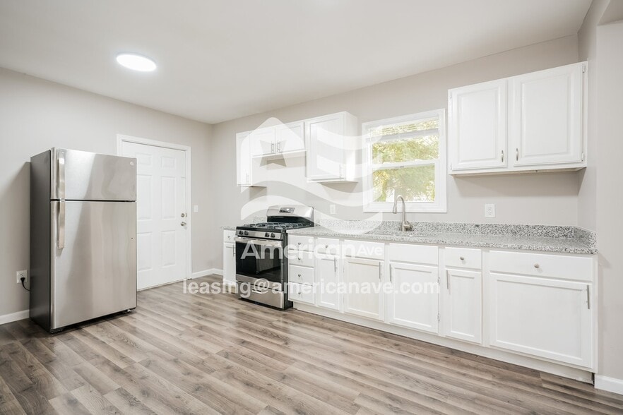 Building Photo - 1808 S Scott St