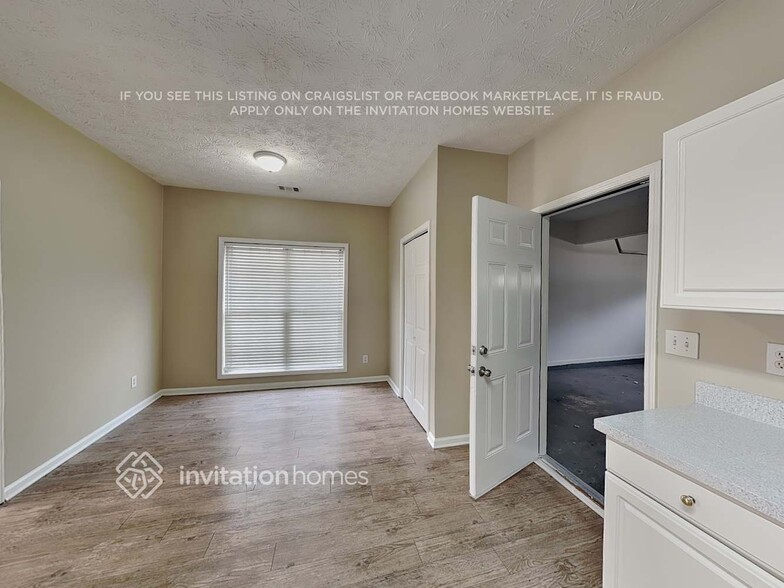 Building Photo - 1220 Norwalk Trce