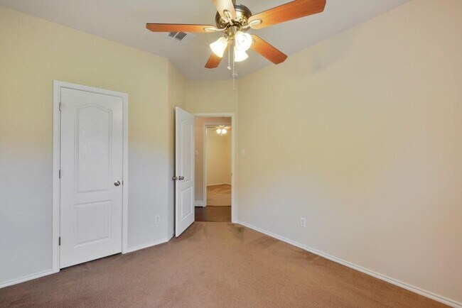 Building Photo - 291 Cold Spring