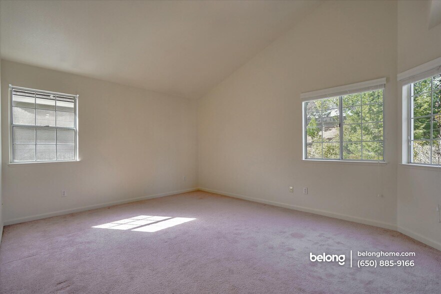 Building Photo - 34141 Finnigan Terrace