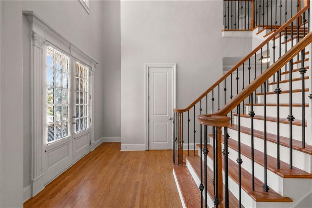 Building Photo - 110 Arden Pl