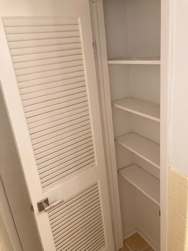 Building Photo - 207 E St