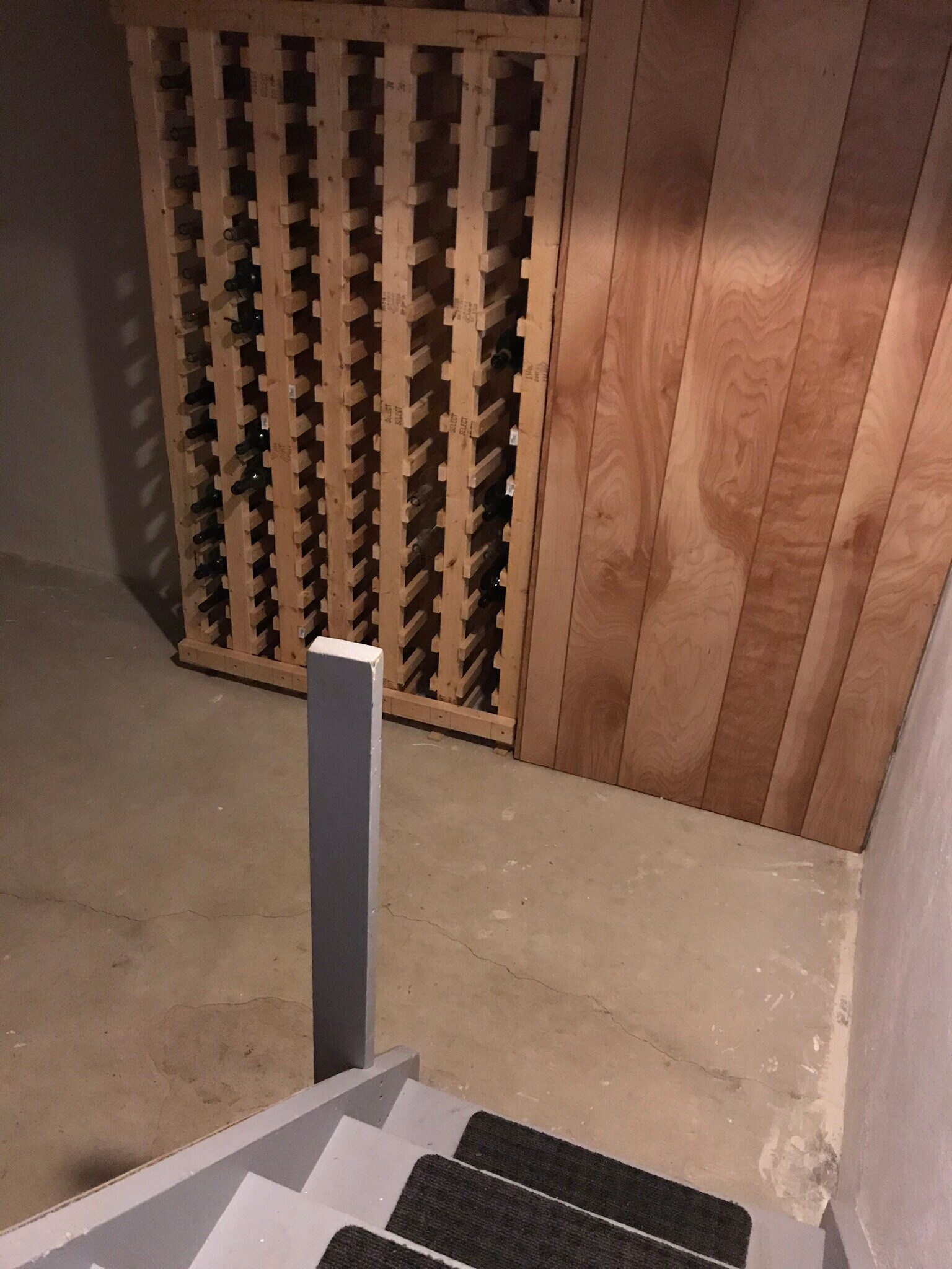 Bottle rack - 2568A Grouse Ridge