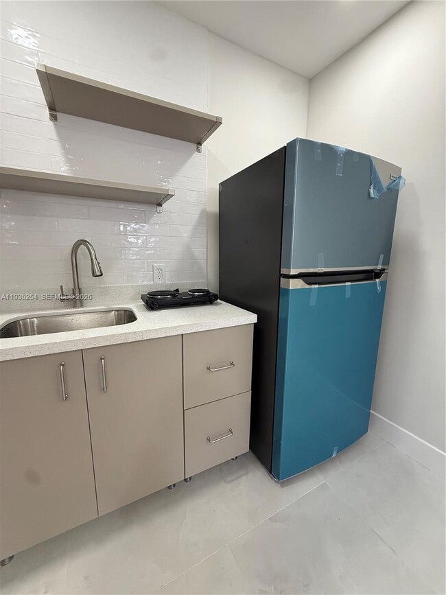 Building Photo - 3445 SW 62nd Way