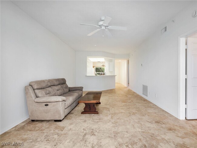 Building Photo - 9851 Costa Mesa Ln