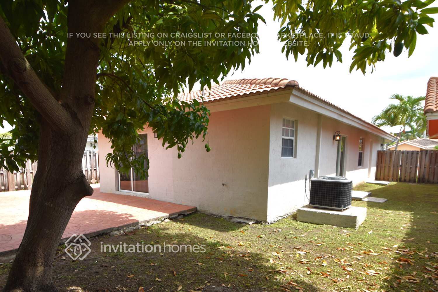 Building Photo - 14108 SW 145th Pl