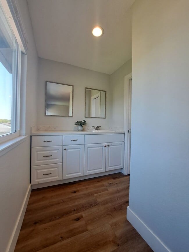 Building Photo - Beautifully Remodeled Home for Rent – Prim...