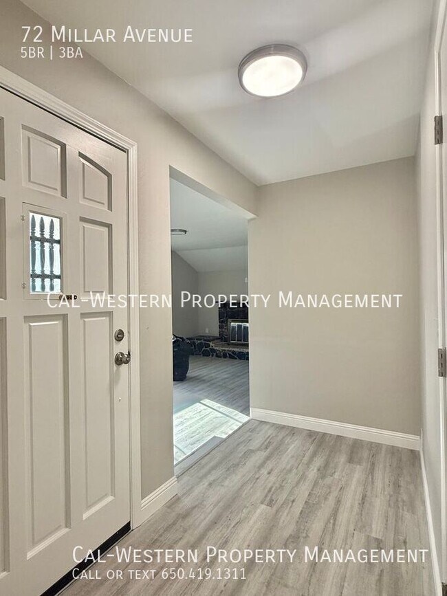 Building Photo - 72 Millar Ave