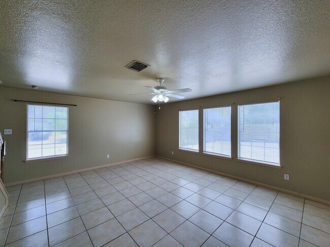 Building Photo - 21807 Aspen Mist Ln