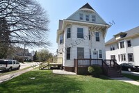 Building Photo - 1903 60th St