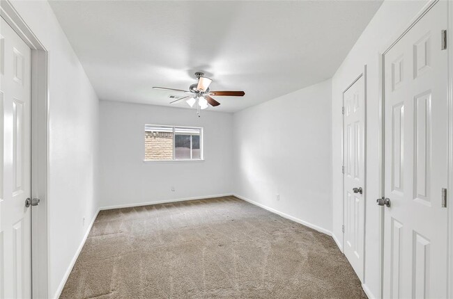 Building Photo - 23835 Griffin House Ln