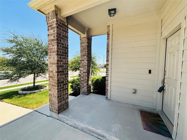 Building Photo - 21300 Bird Wing Dr