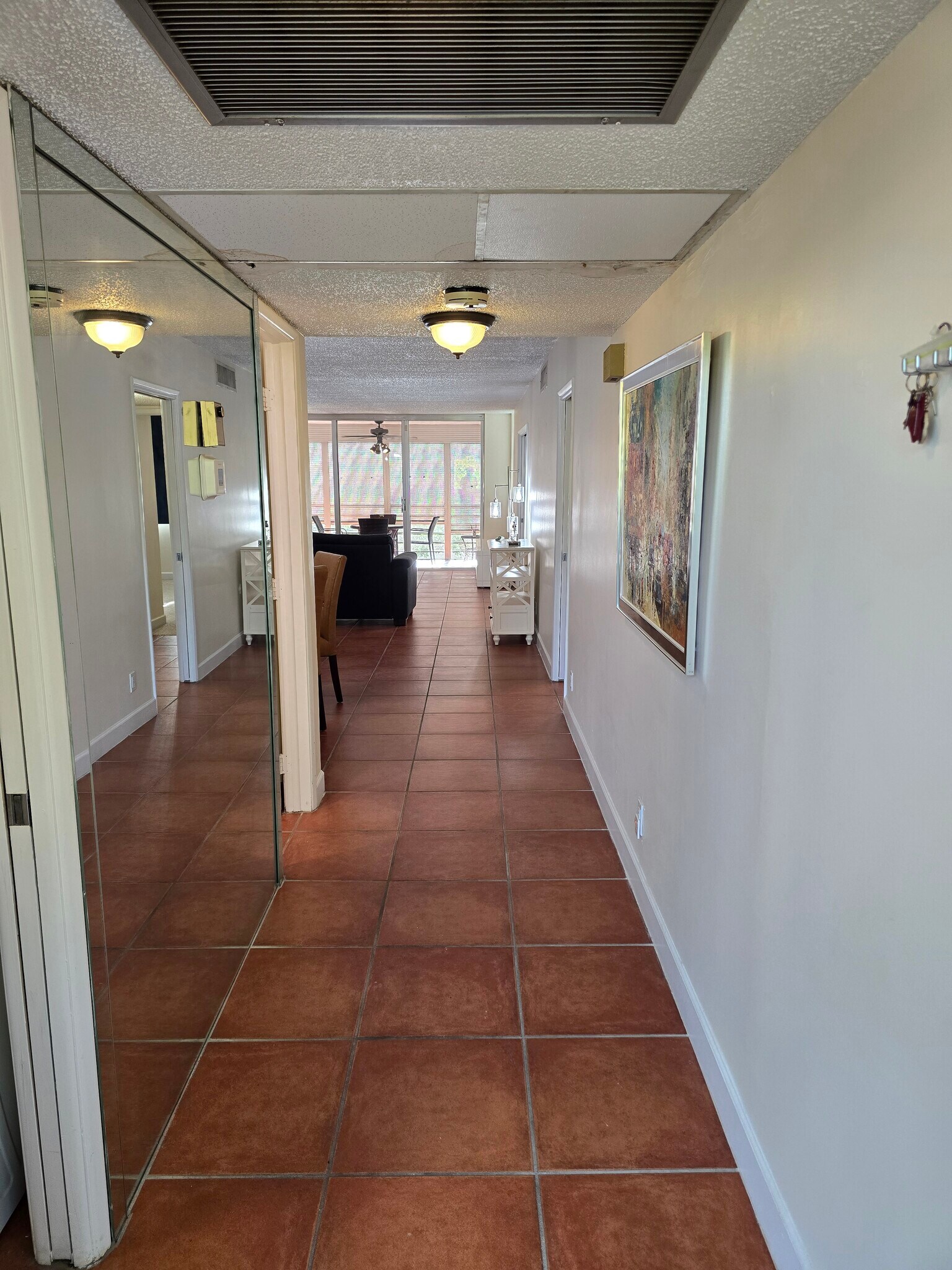 Building Photo - 933 Cypress Grove Dr