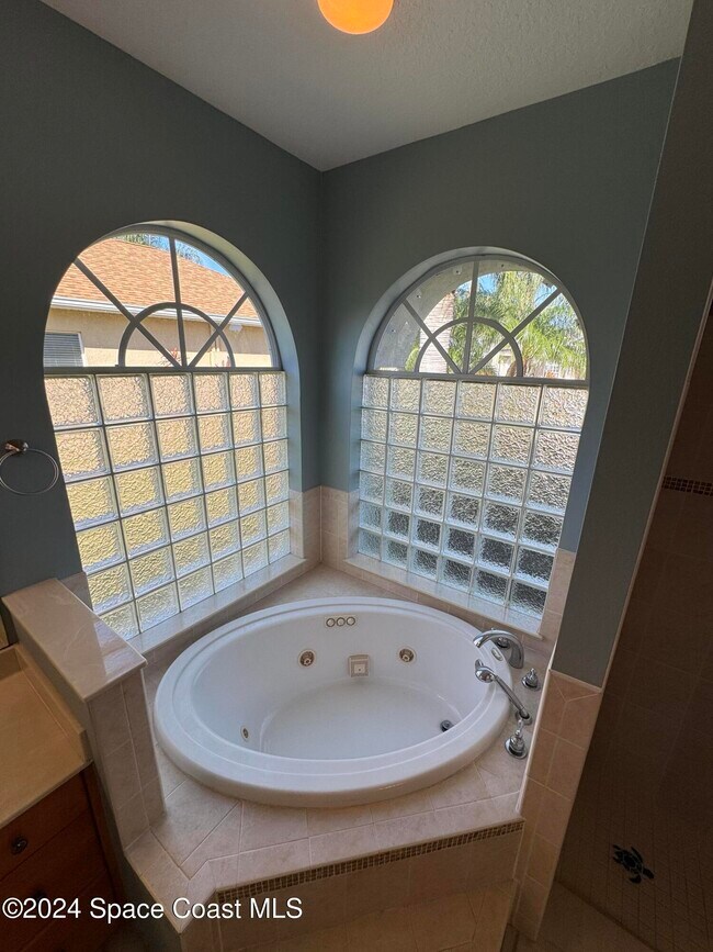 Building Photo - 1507 Auburn Lakes Dr