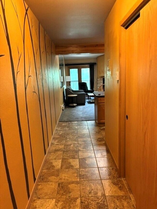 Building Photo - Long Term Rental- Woodbridge 306