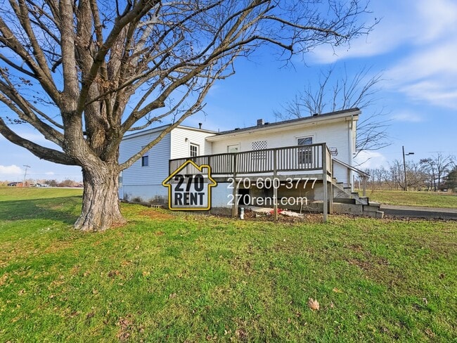 Building Photo - 3145 Old State Rd