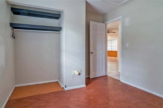 Building Photo - 5010 Larch Ln